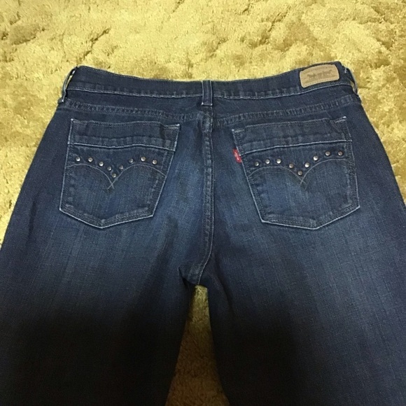 Levi darkwash bootcut 515 jeans - Picture 4 of 8